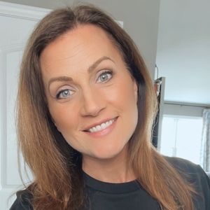 Meet your Posher, Chrystal